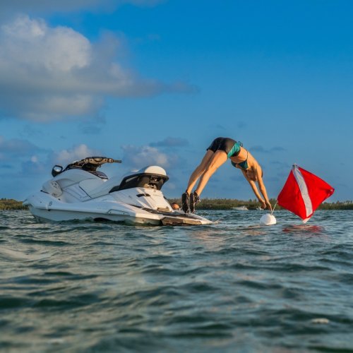 Photo post from bertsmegamall.