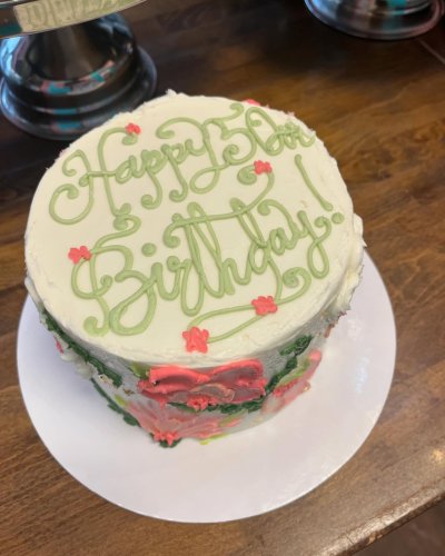 Photo post from smallcakestyler.