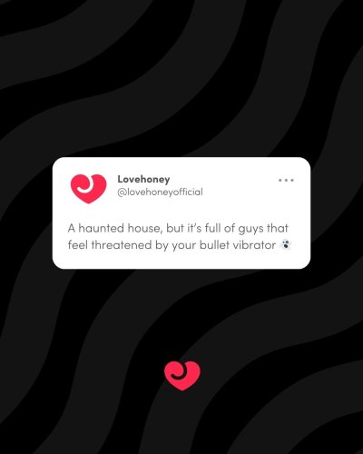 Carousel post from lovehoneyofficial.