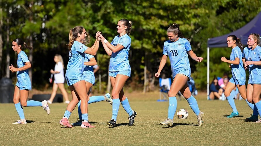 Carousel post from uscbsandsharks.