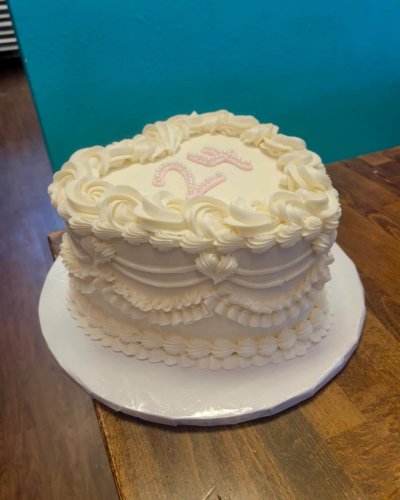 Photo post from smallcakestyler.