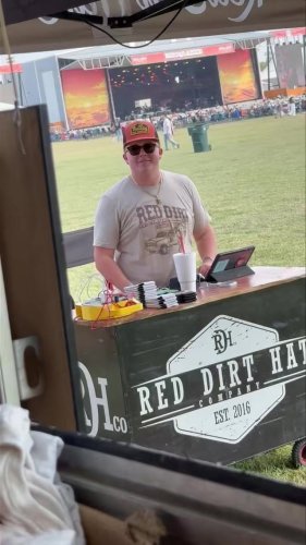 Video post from reddirthatco.