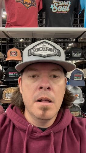 Video post from reddirthatco.