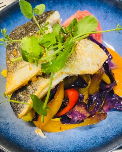 Photo post from miditreizepontarlier.