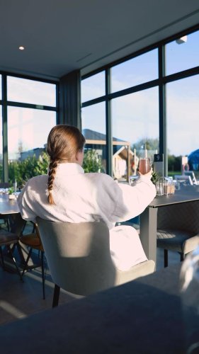 Video post from glasshouseretreat.