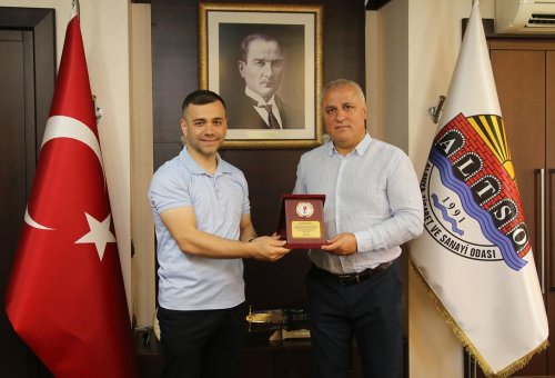 Carousel post from turkiyemasatenisifederasyonu.