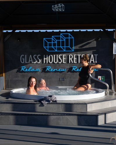 Photo post from glasshouseretreat.