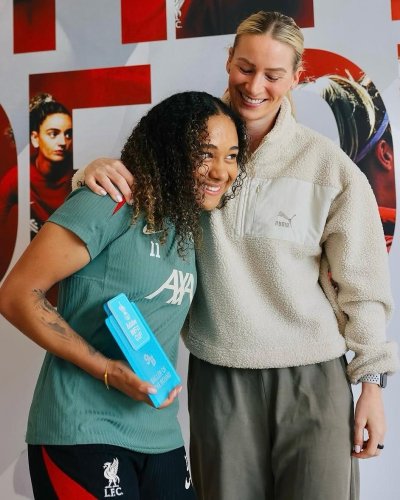 Carousel post from gembon23.