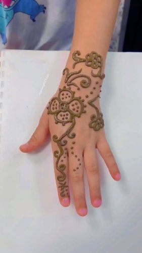 Video post from egyptian_henna_tattoos_florida.