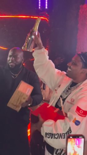 Video post from lecheminduroi.