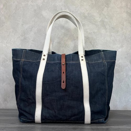 Carousel post from t_n_vintage.