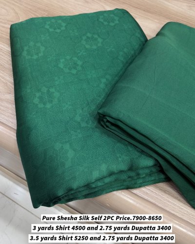 Carousel post from akbar_fabrics_.