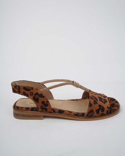 Carousel post from ossoshoes.