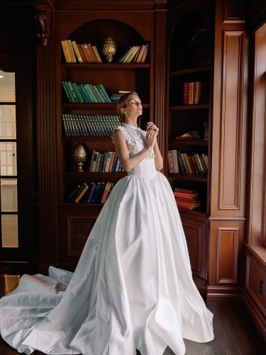 Photo post from jolibride.