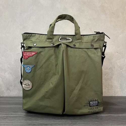 Carousel post from t_n_vintage.