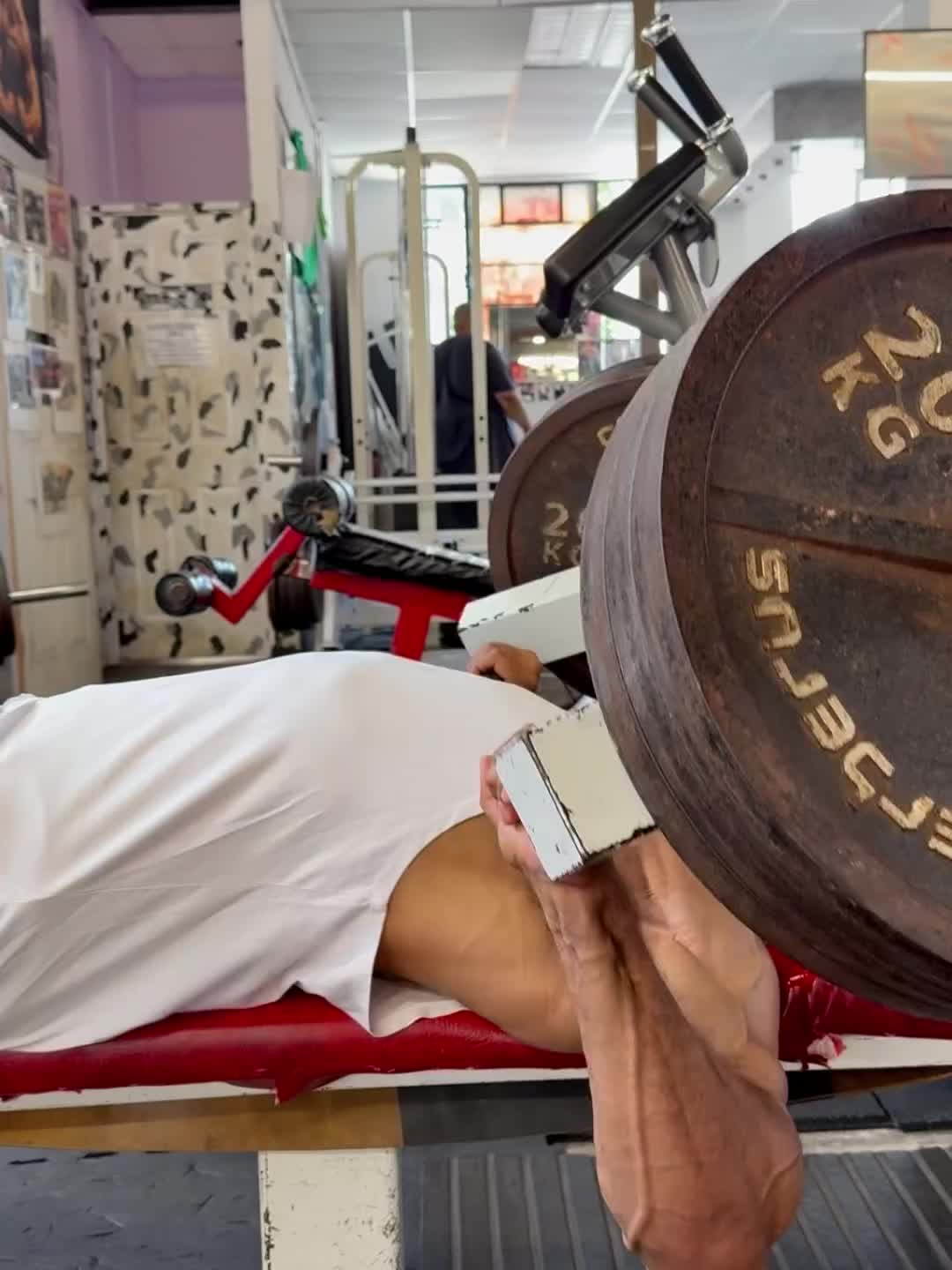 Carousel post from ph_gains.