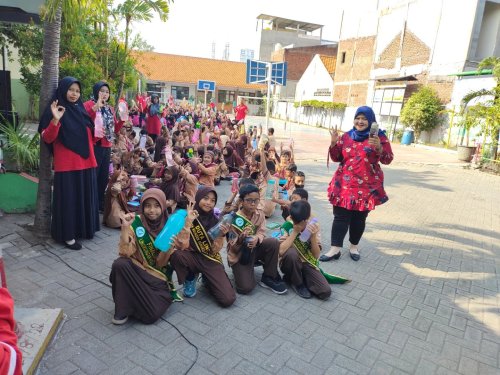 PostPhoto