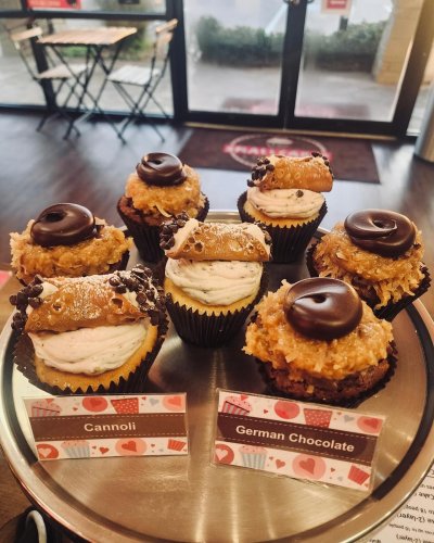 Photo post from smallcakestyler.