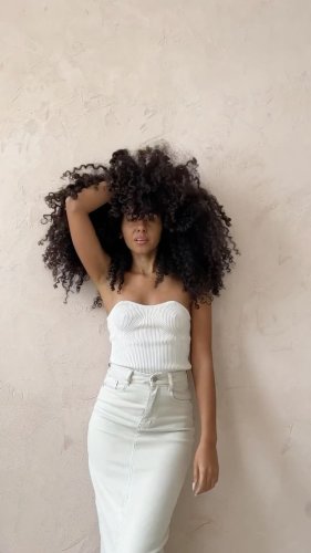 Video post from mixedchickshair.