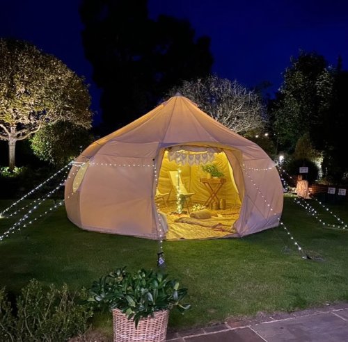 Carousel post from eazyeventhire.