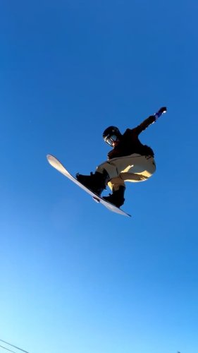 Video post from gnusnowboards.