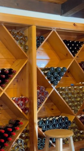 Video post from keukalakewinetrail.