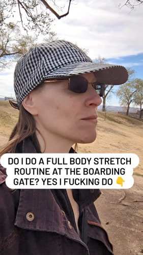 Video post from claradepont.