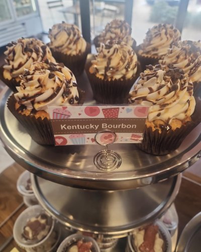 Photo post from smallcakestyler.