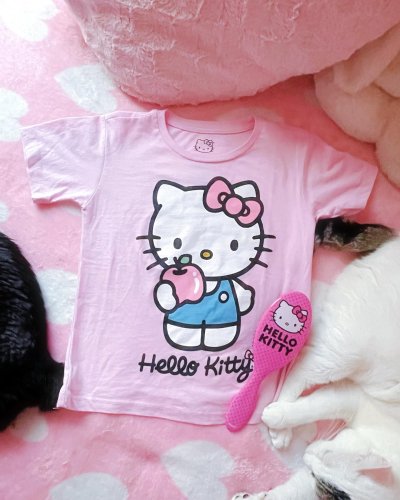 Carousel post from margaritabloom.