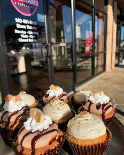 Photo post from smallcakestyler.
