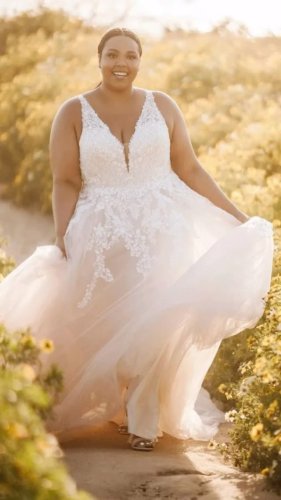 Video post from thecurvybridenj.