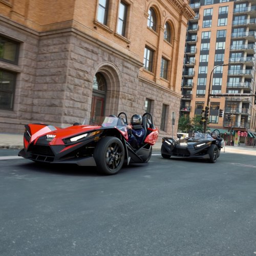 Carousel post from bertsmegamall.