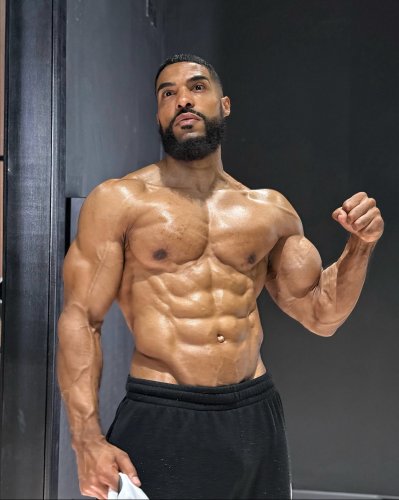 Photo post from ph_gains.