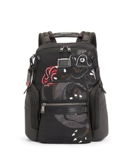 Carousel post from absvrd.061.