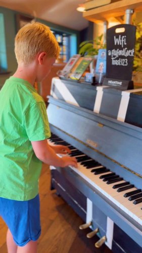 Video post from toast_flyford.