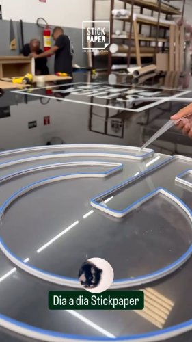 Video post from stickpaper.