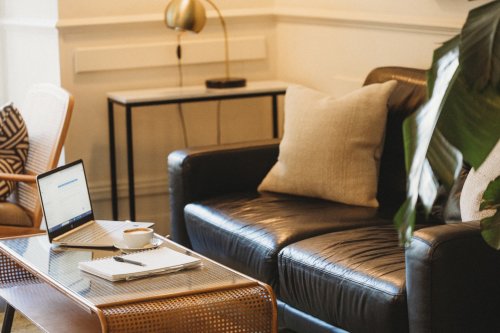 Carousel post from hotelvaratruro.