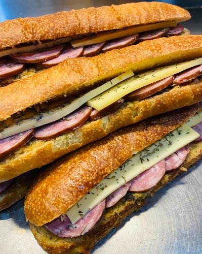 Photo post from miditreizepontarlier.