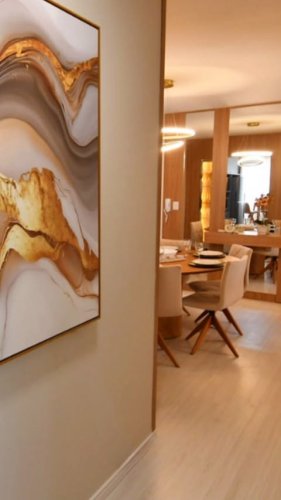 Video post from fermakoficial.