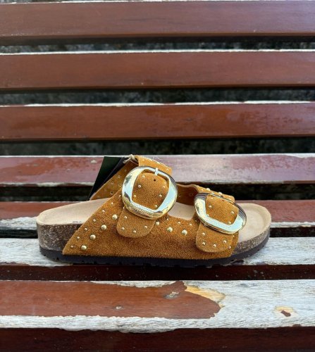 Photo post from almareafootwear.