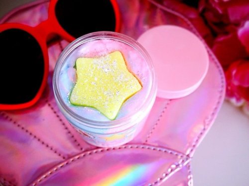 Carousel post from margaritabloom.