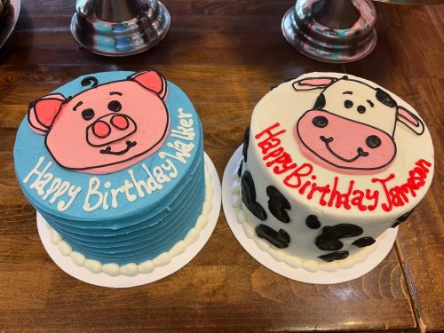 Photo post from smallcakestyler.