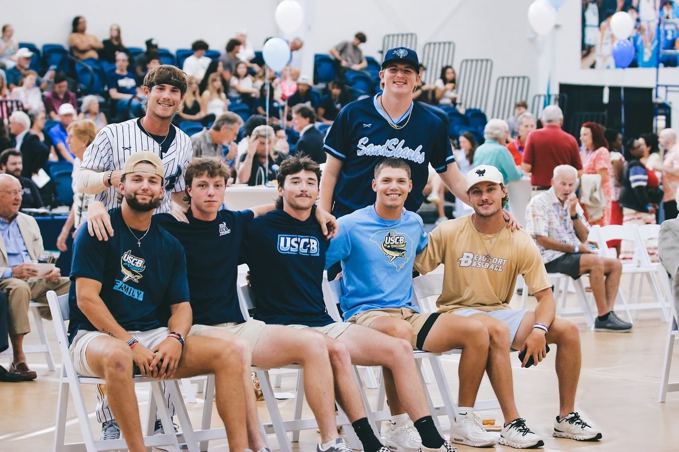 Carousel post from uscbsandsharks.