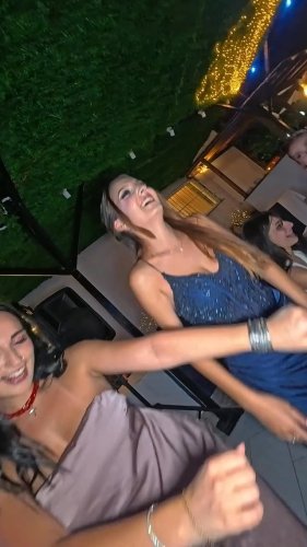 Video post from dovefesteggiare.it.
