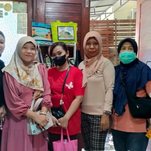 PostPhoto