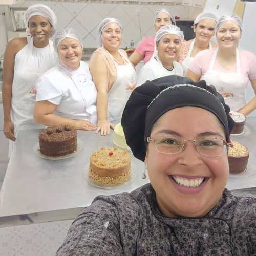 Carousel post from lumoreiracursos.