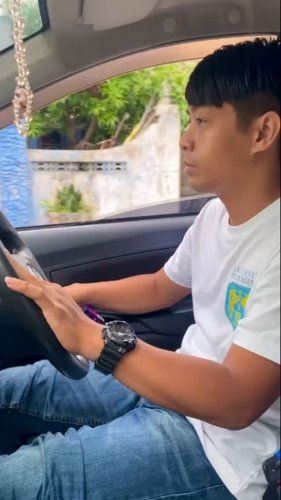 PostPhoto