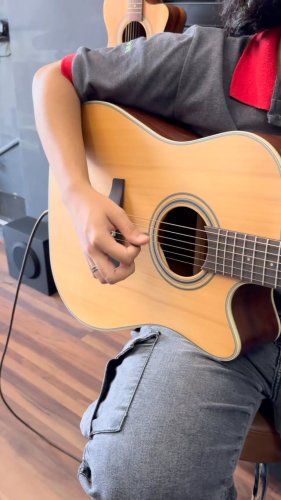 Video post from miyatamusic.