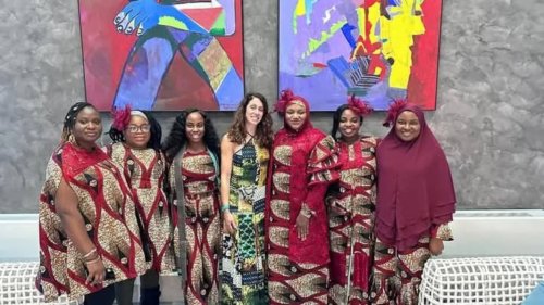 Carousel post from zeeneebeautyworld2.