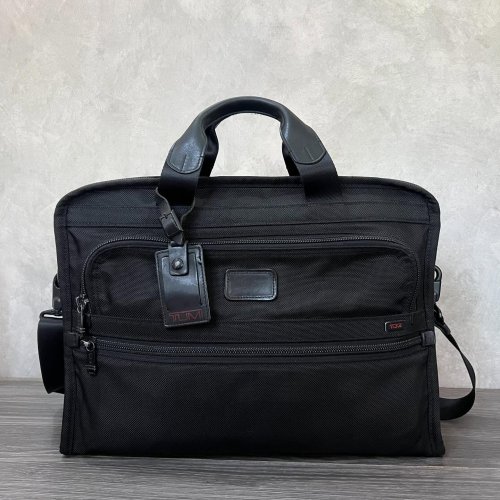 Carousel post from t_n_vintage.